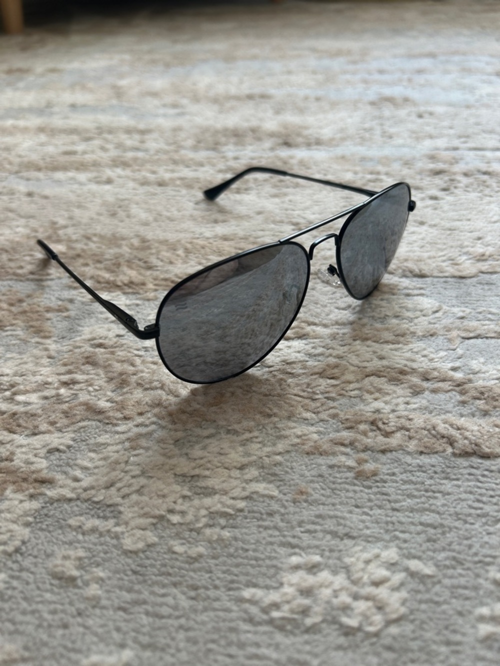 Neven Aviator Sunglasses - Black Frame with Silver Mirrored Lenses - Picture 6 of 9